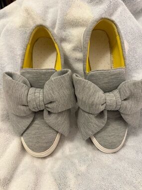 Big blow slip in sneakers